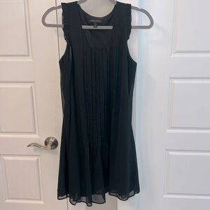 EUC Banana Republic crepe lined swing dress